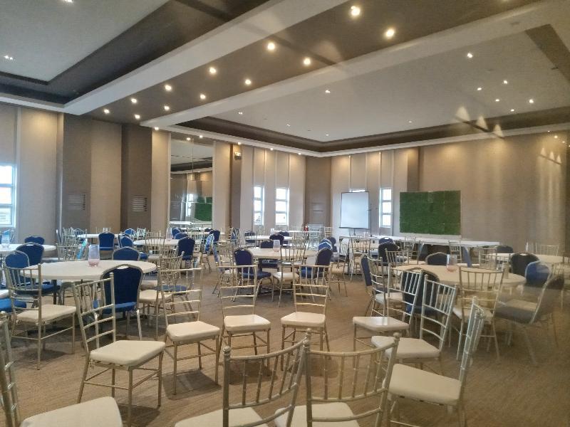Aquamira Resort Cavite Bagian luar foto